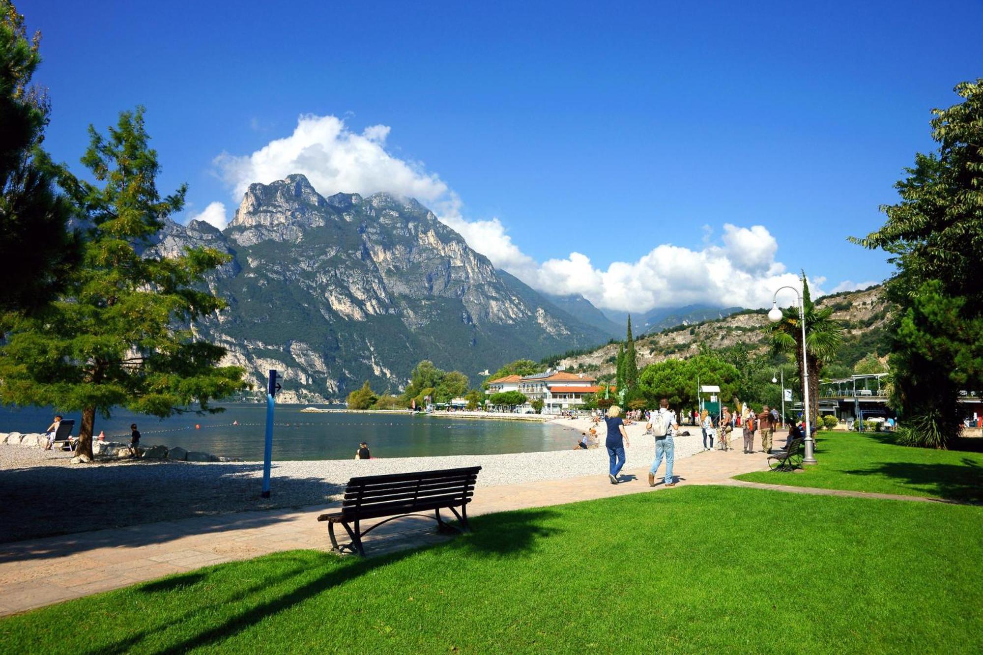 Paulie Apartment Riva del Garda Extérieur photo